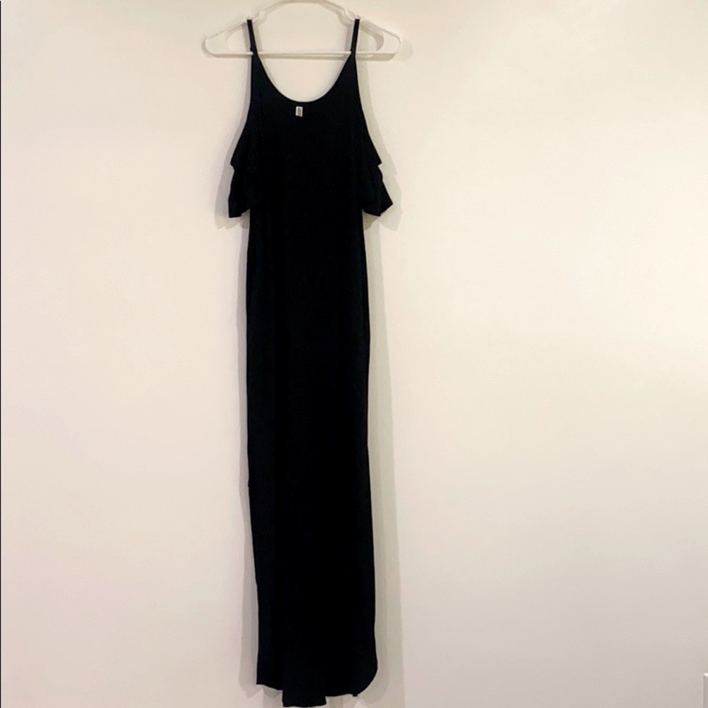 Black maxi dress with pockets